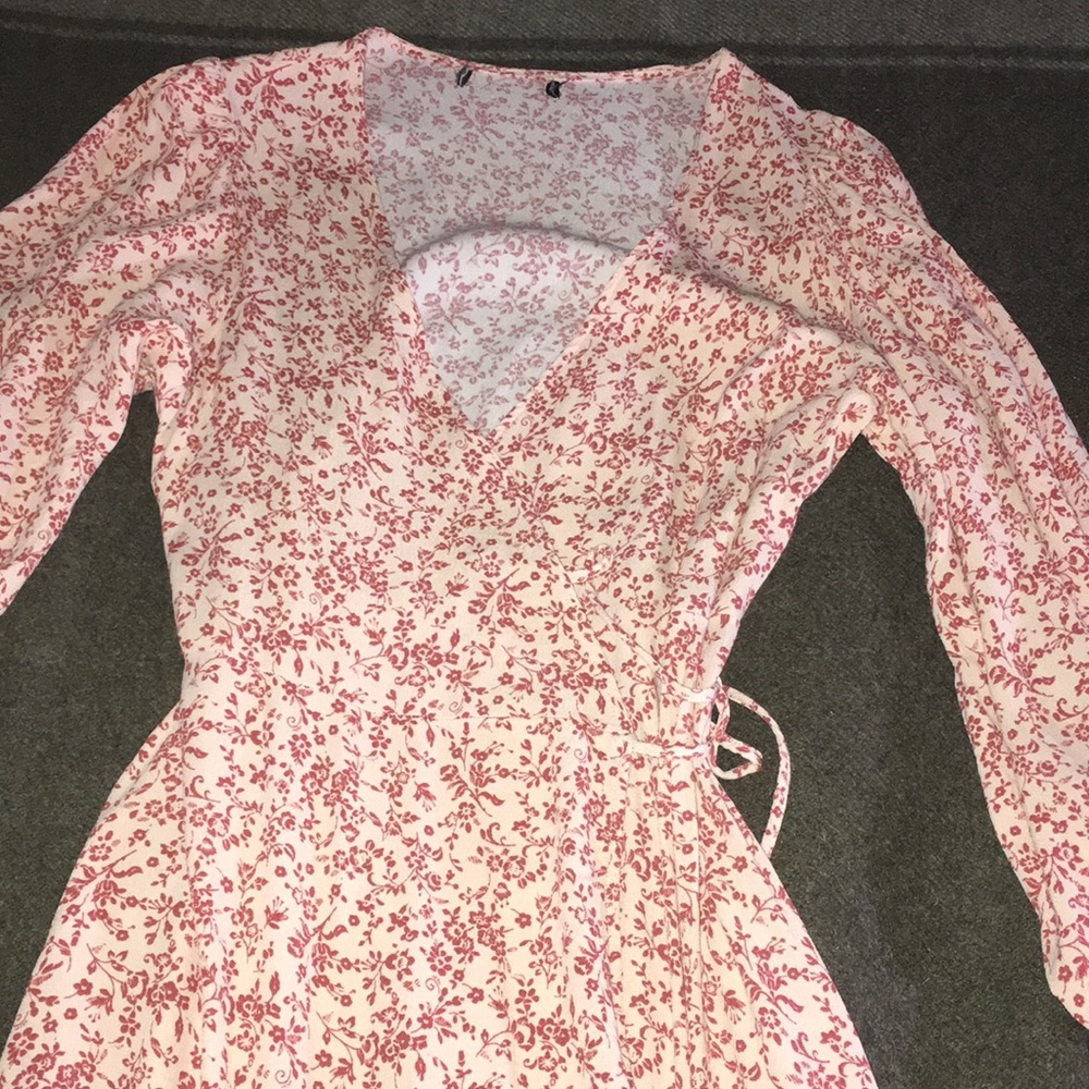 Beautiful Prairie true wrap dress.  Peachy Pink. cottagecore